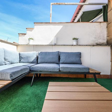 Atico Reformado Con Terraza En Tirso De Molina Para 4 Personas Alquiler Temporal Madrid Exterior photo